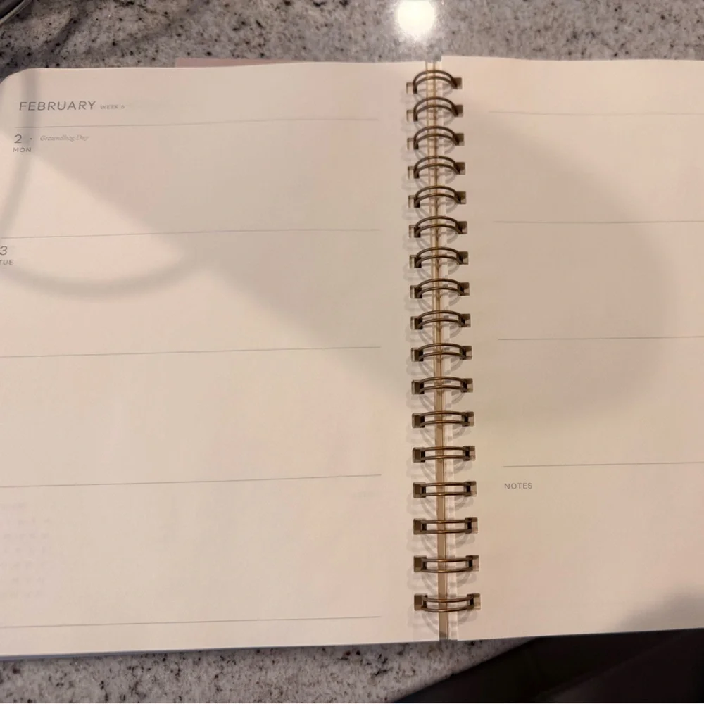 Papier Polka Dot Yearly Planner